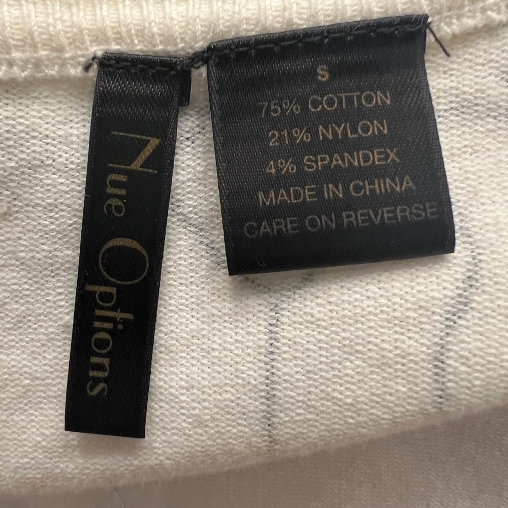 Nue Options Cardigan White and Black - Picture 5 of 5